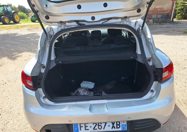 Renault Clio cena 17500 przebieg: 160000, rok produkcji 2019 z Skoki małe 106